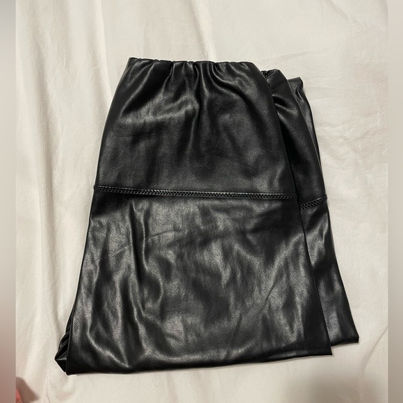 Aritzia leather pant - Picture 4 of 5